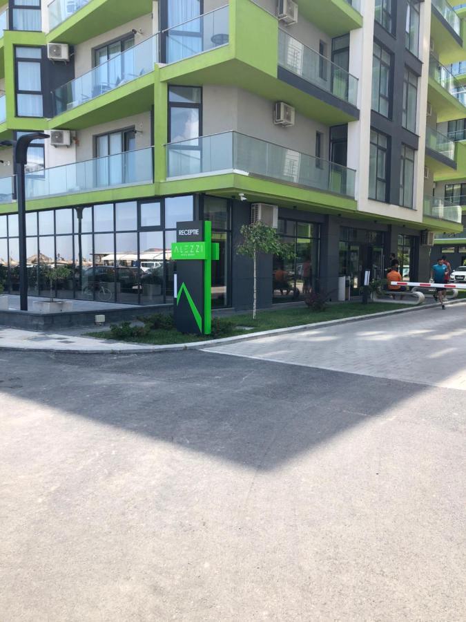 Năvodari Baby Sea View And Pools Apartment- Mamaia Beach Resort מראה חיצוני תמונה