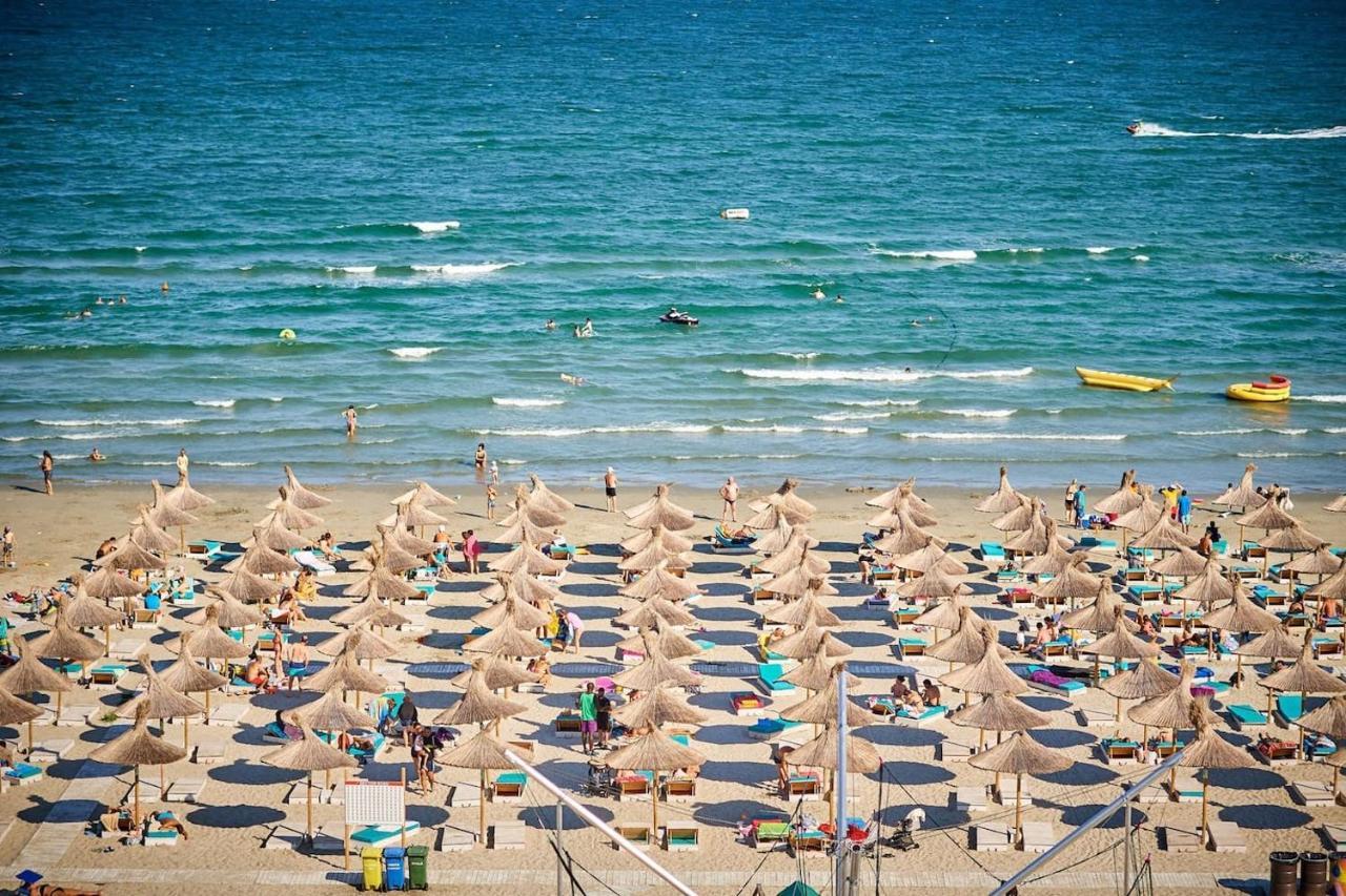 Năvodari Baby Sea View And Pools Apartment- Mamaia Beach Resort מראה חיצוני תמונה